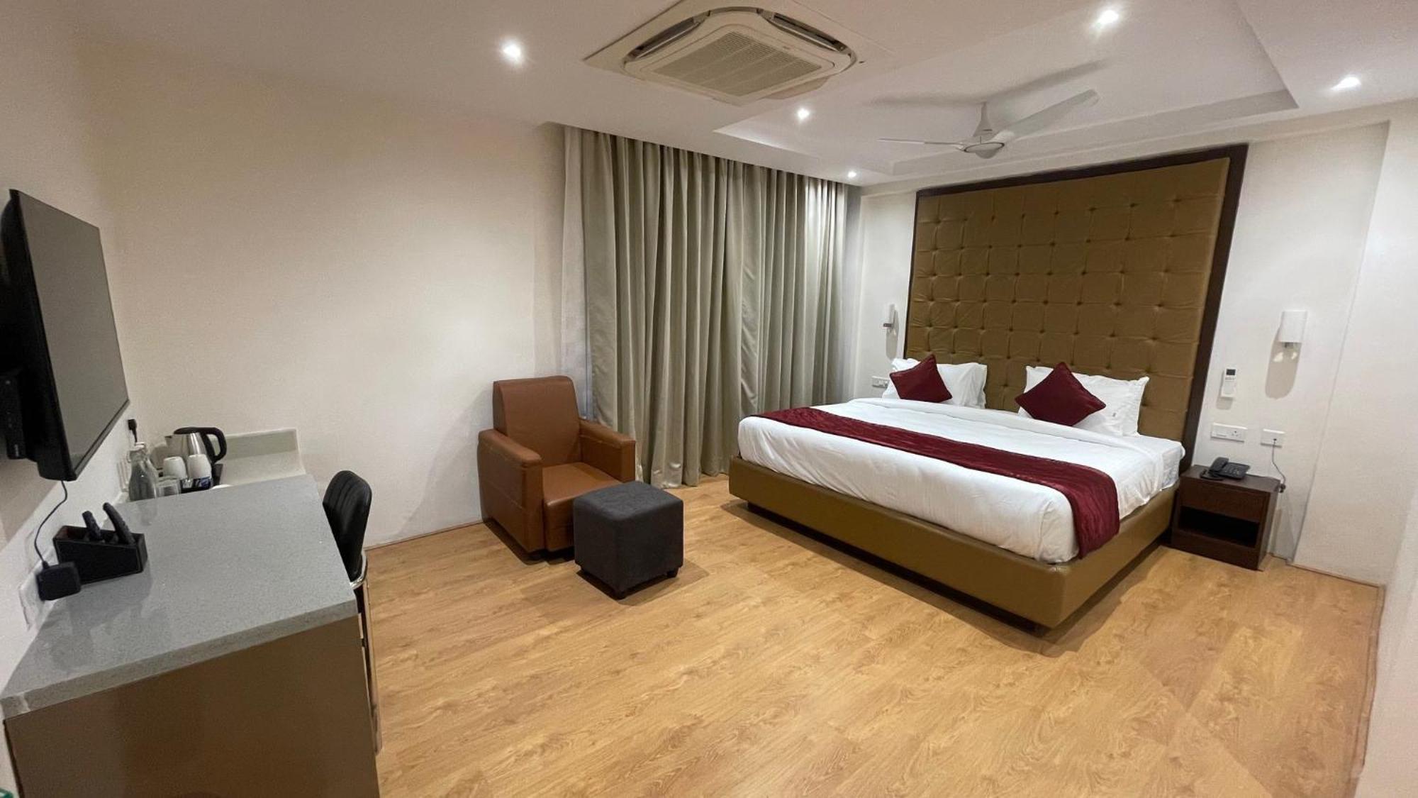 Hotel Silver Cle Hyderabad Exterior foto